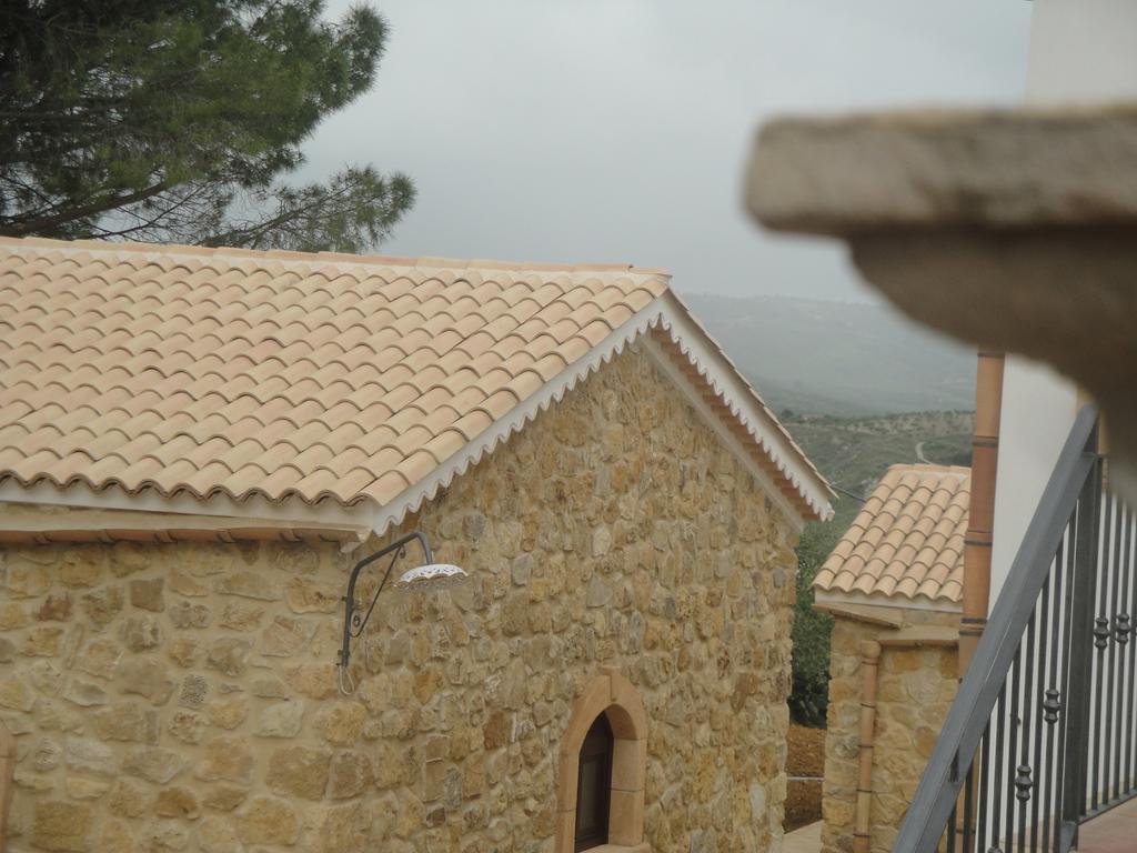 Agriturismo Feudo Muxarello Aragona Exterior foto