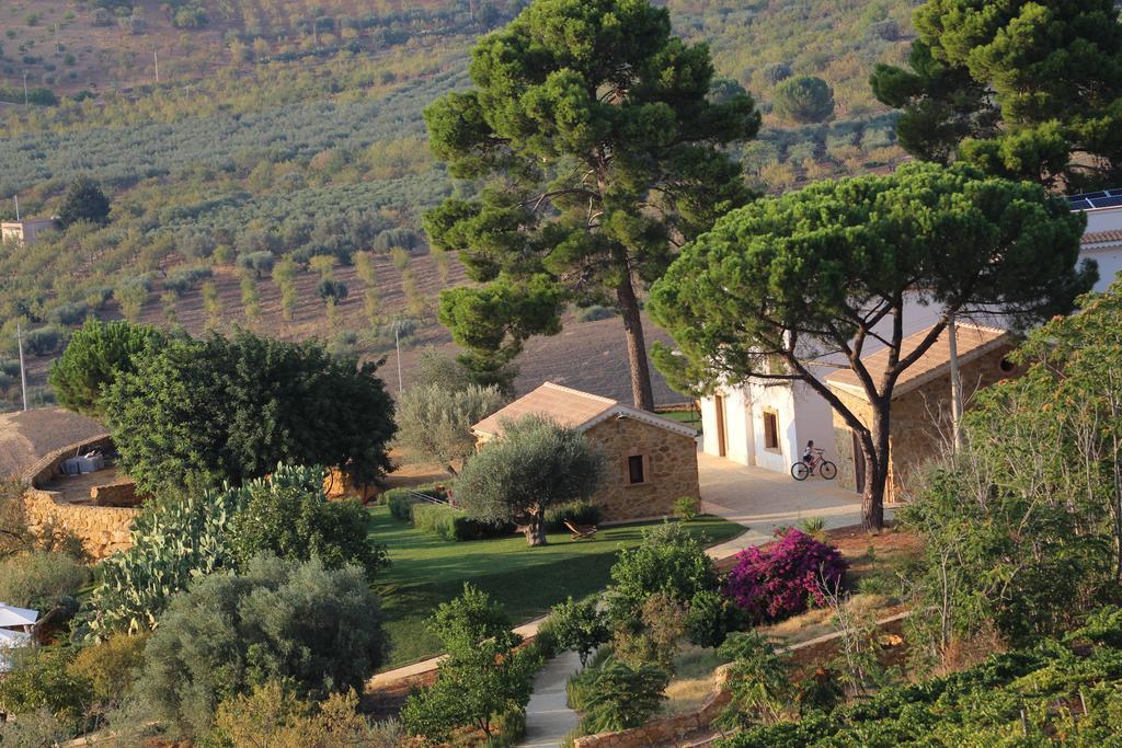 Agriturismo Feudo Muxarello Aragona Exterior foto