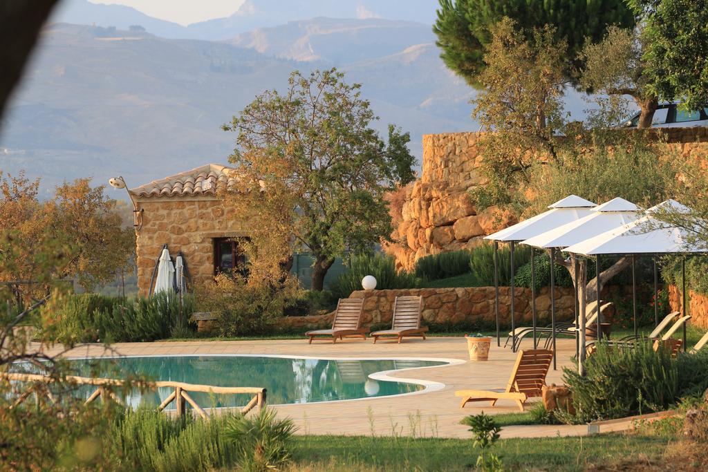 Agriturismo Feudo Muxarello Aragona Exterior foto